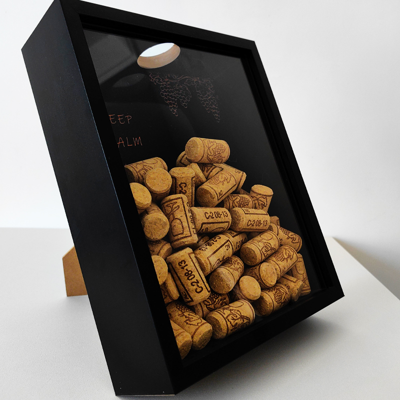 Red Wine Cork Display Frame Wo - Vintage Collectible Glass บทวิจารณ์และราคา