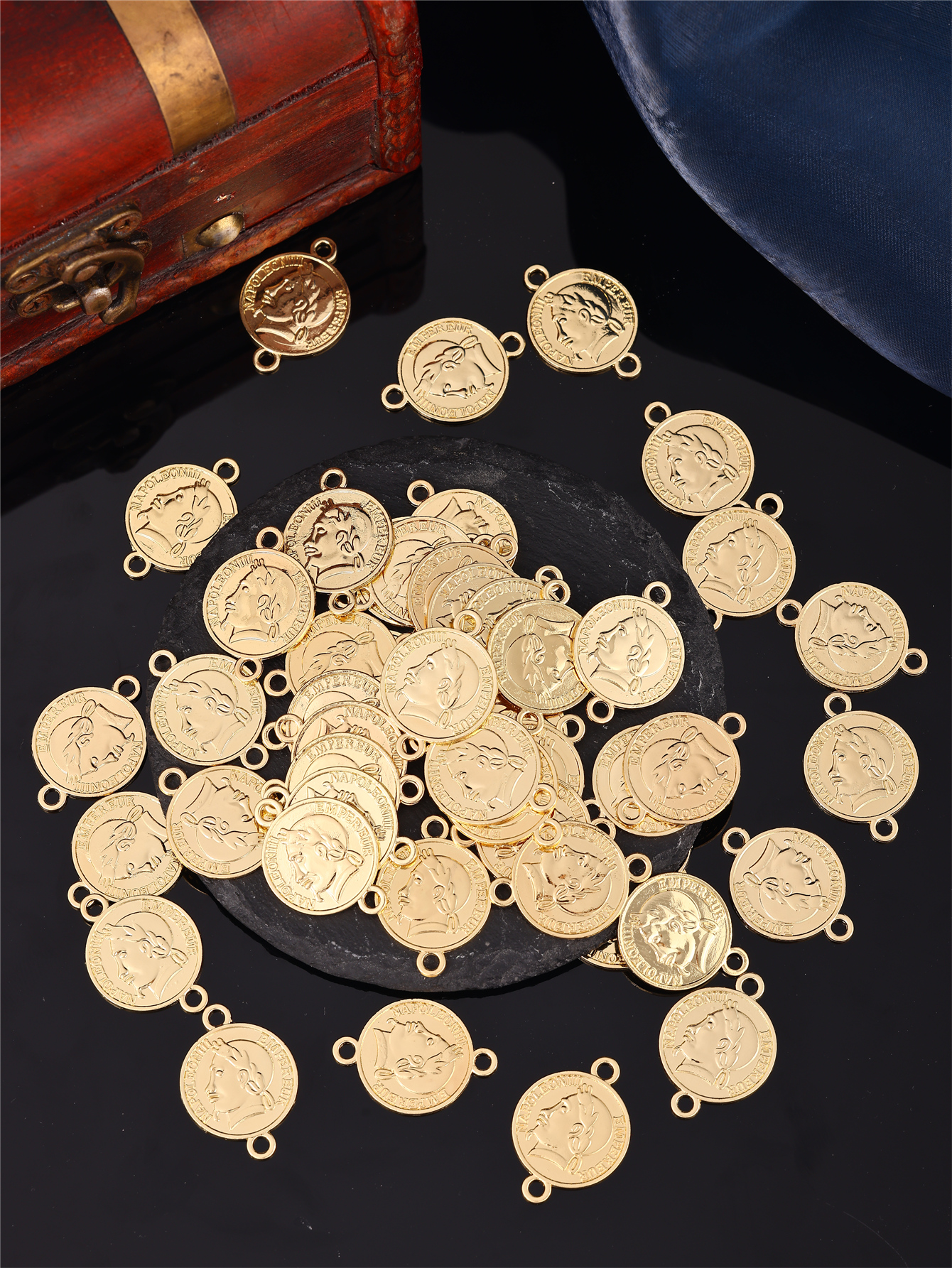 Coin-Shaped DIY Women's Robe A - Vintage Collector บทวิจารณ์และราคา