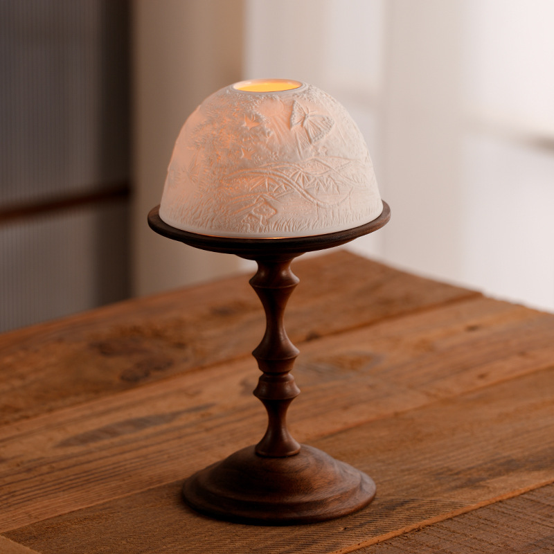 Vintage Walnut Candle Holder w - Collectible Vintage Matches บทวิจารณ์และราคา