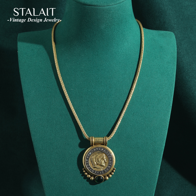 Head Ancient Coin Pendant Chok - Vintage Collectible Coins บทวิจารณ์และราคา