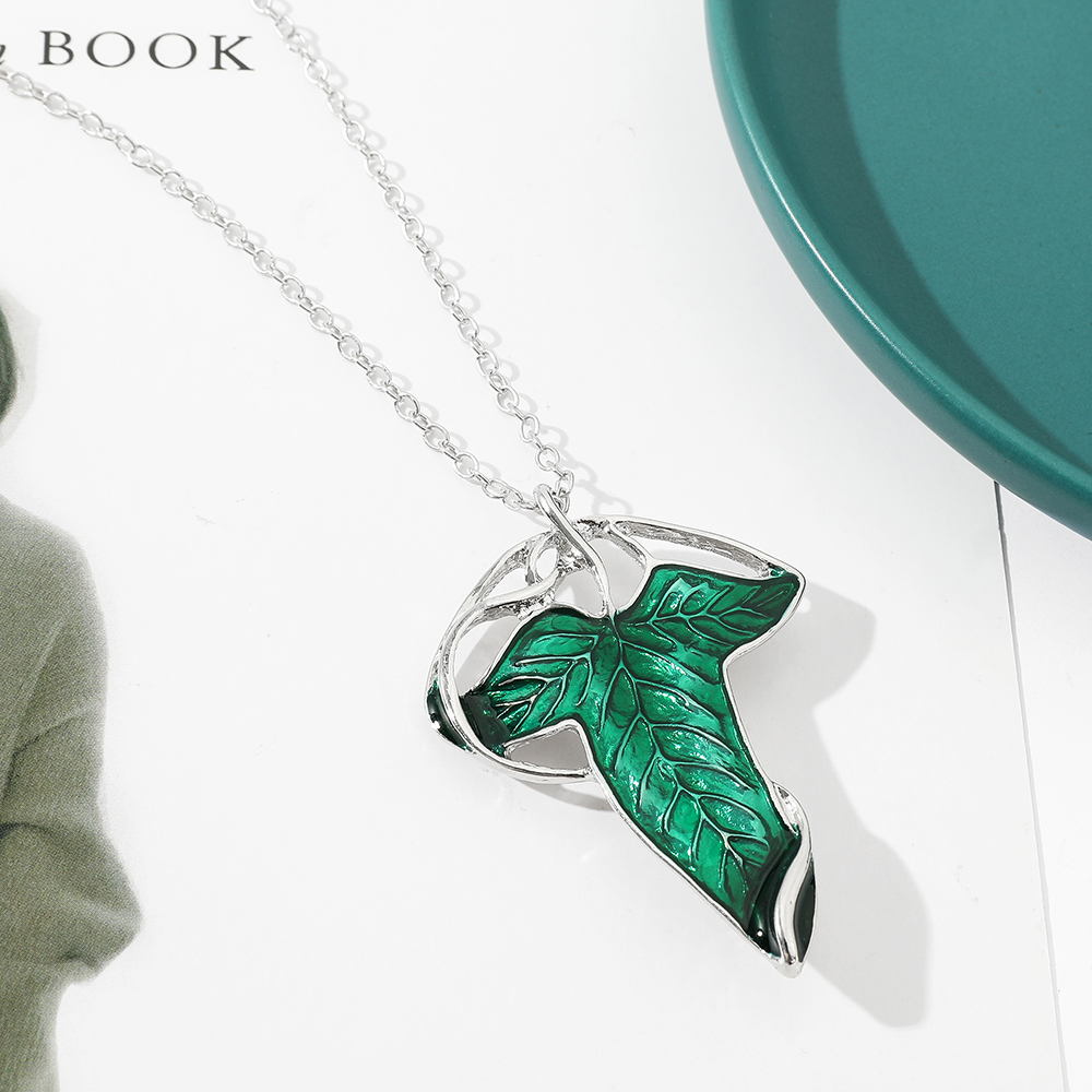 Vintage Green Leaf Pendant Nec - Vintage Necklace บทวิจารณ์และราคา