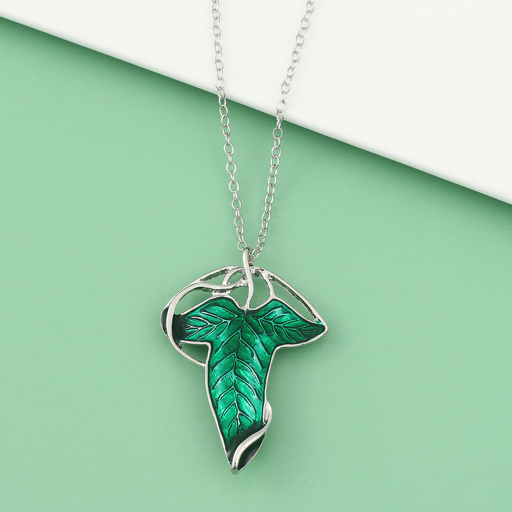 Vintage Green Leaf Pendant Nec - Vintage Necklace บทวิจารณ์และราคา