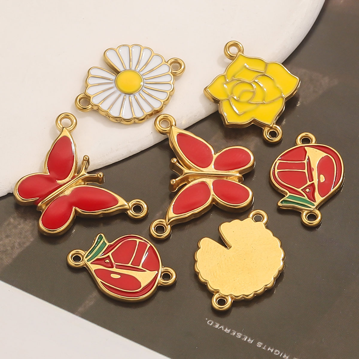 4pcs Stainless Steel Enamel Vi - Vintage Necklace บทวิจารณ์และราคา
