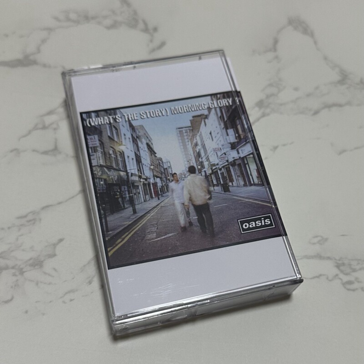 Oasis British Rock Band Casset - Vintage And Collectible บทวิจารณ์และราคา