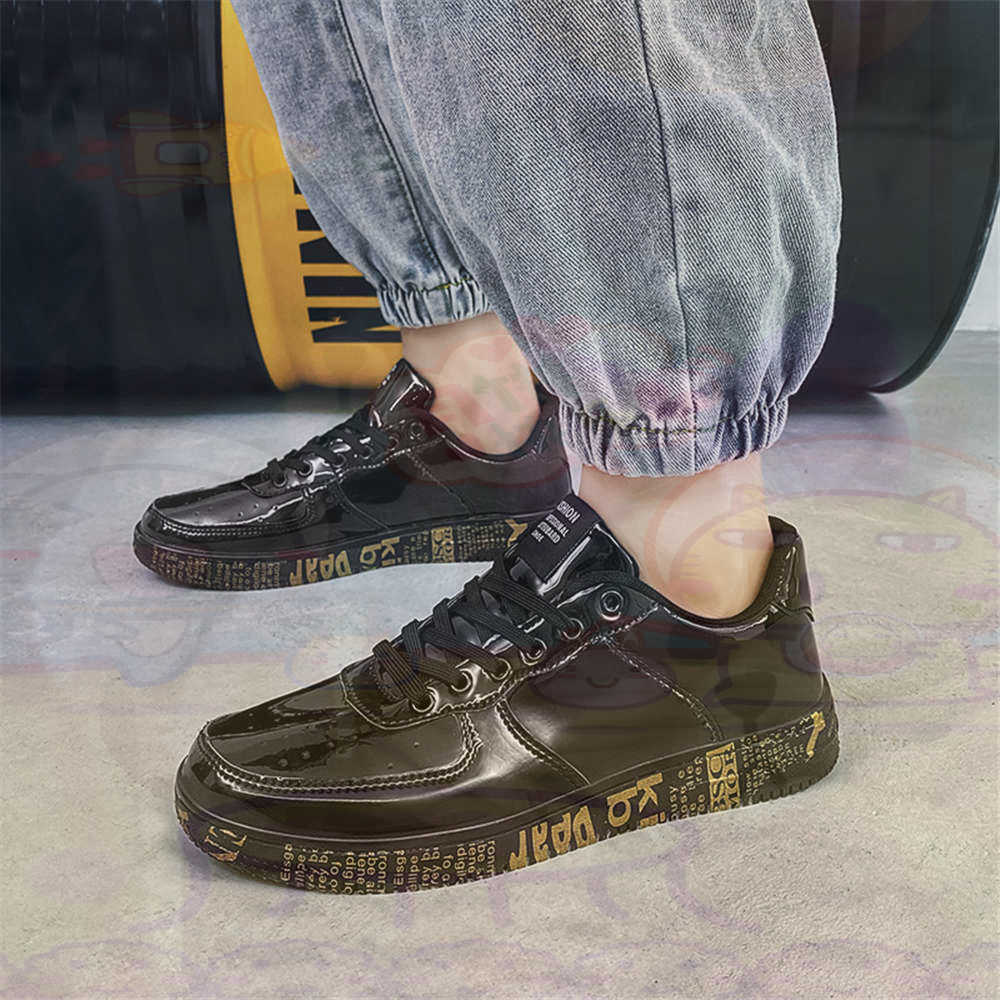 Round Foot Size 45 Sneakers Wh - Collectible Vintage Golf Balls บทวิจารณ์และราคา