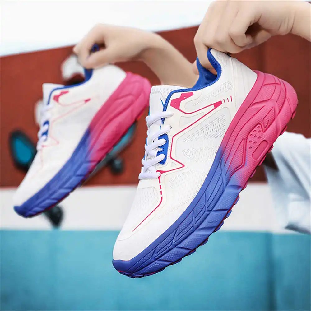 Does Not Slip Size 37 Shoes Si - Collectible Vintage Golf Balls บทวิจารณ์และราคา